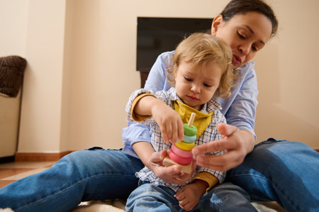 mamá con toddler